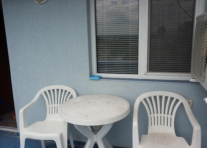 Ivanovi Πανσιόν Πριμόρσκο